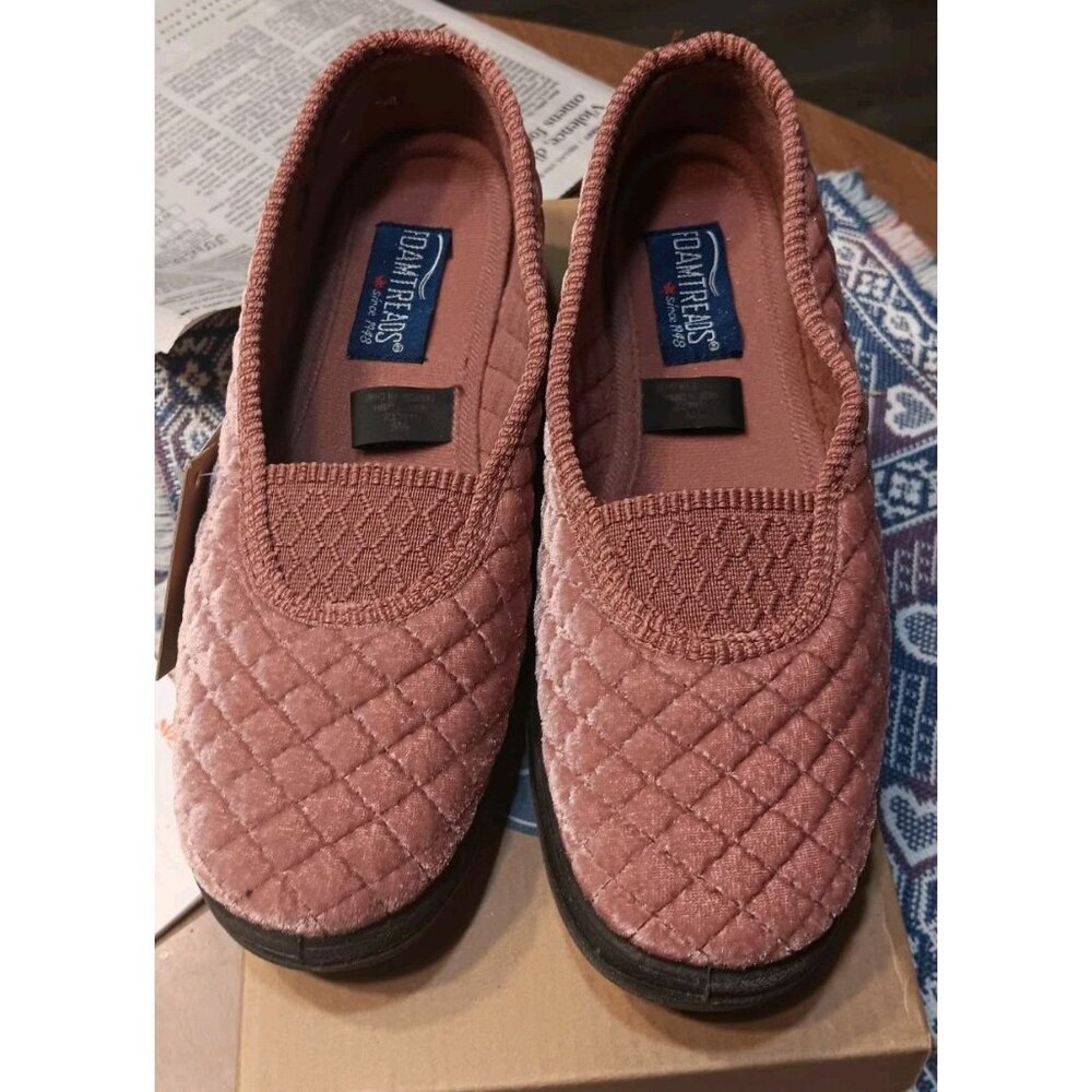 Foamtreads‎ Size 5W -Waltz Slippers Women's Shoes  Washable Color: Dusty Rose